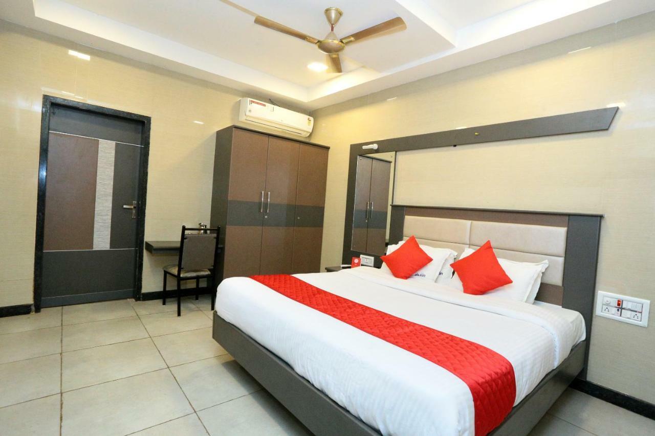 Oyo 18808 Hotel Rsn International Rameshwaram Luaran gambar